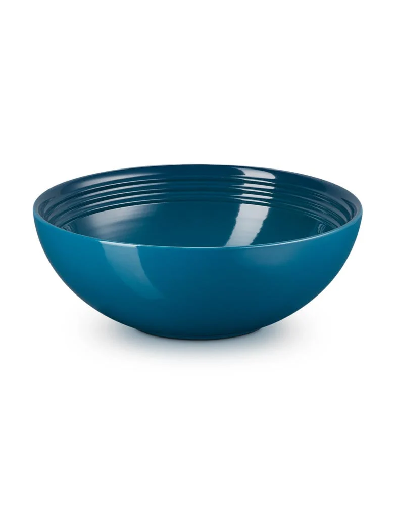 Le Creuset Medium Serving Bowl 24cm - Image 4