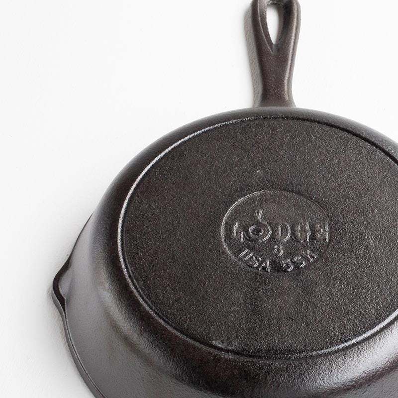 Lodge Cast Iron Frying Pan Skillet - Image 7