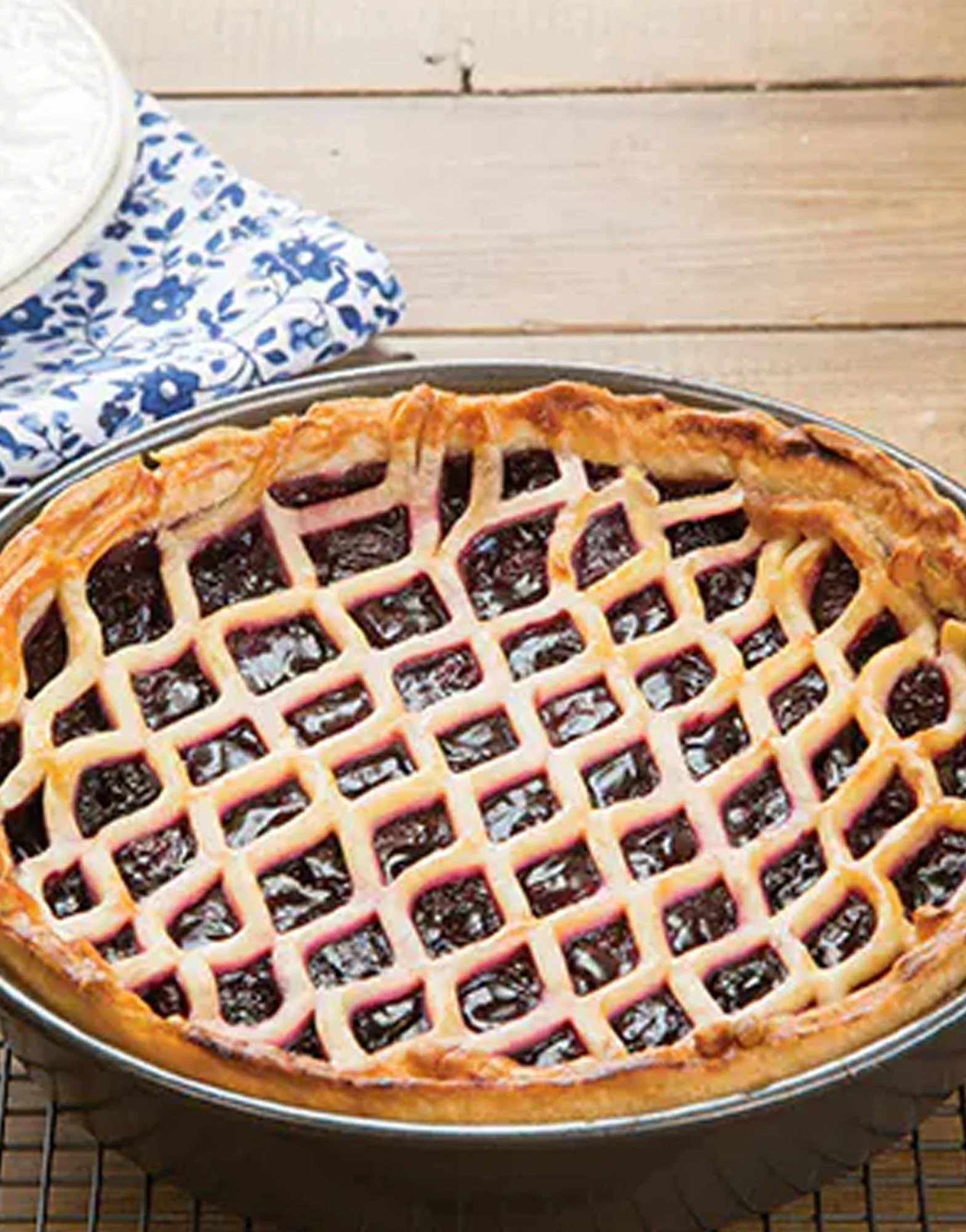 MasterClass Non-Stick Deep Pie Pan 23cm (9") - Image 3