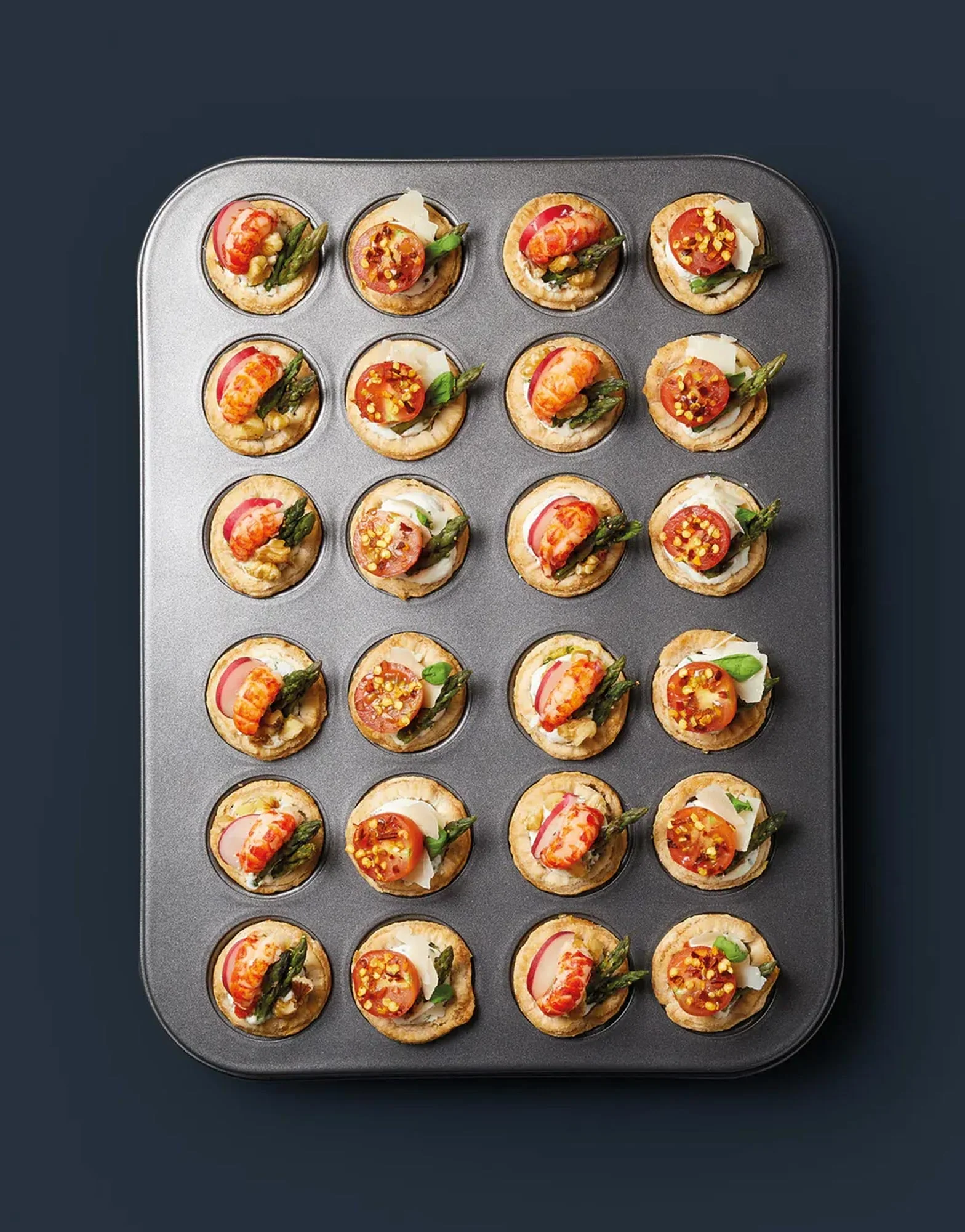 MasterClass Non-Stick Twenty-Four Hole Mini Tin 35cm x 27cm and Pastry - Image 3