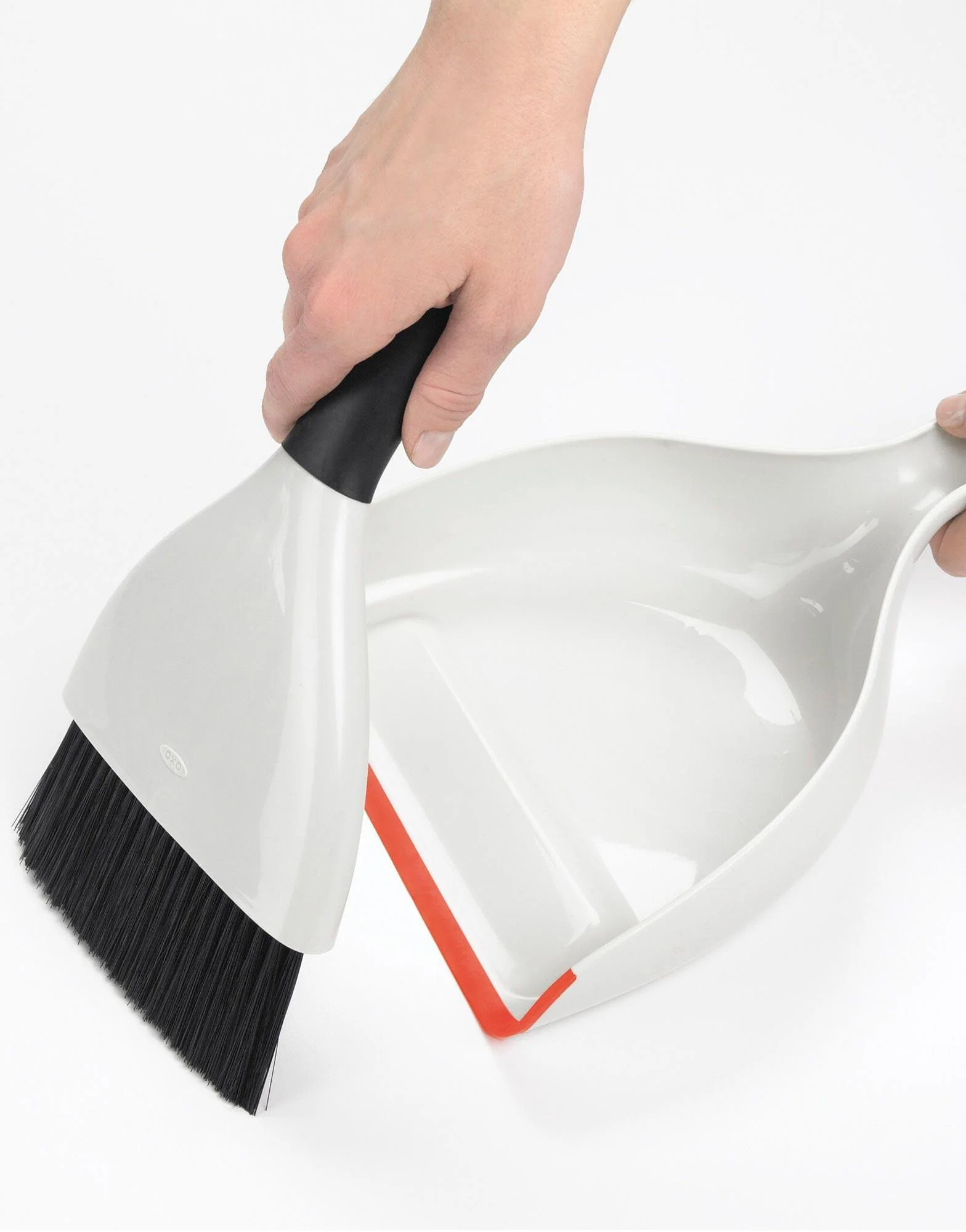 Oxo Good Grips Dustpan & Brush Set - Image 2