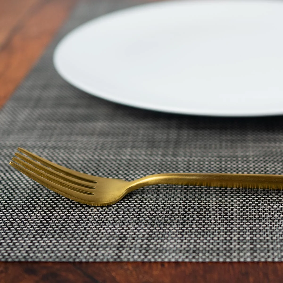 Season Grey-Charcoal Weave Placemat - Image 2