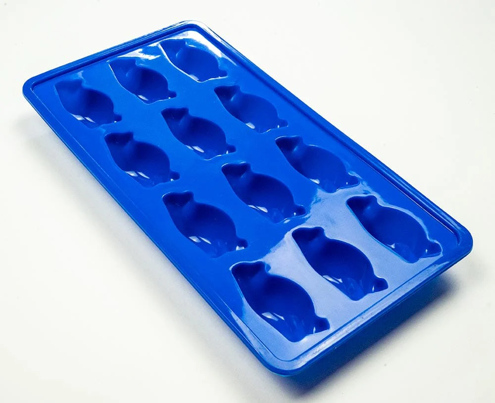 Season Penguin Shaped Ice Cube Tray - Image 3
